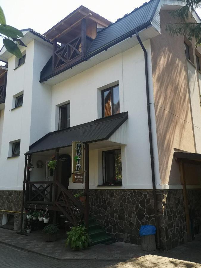 Hotel Yavir Yaremche Ngoại thất bức ảnh